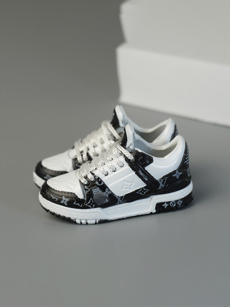 Luxury Mini Sneaker for doll