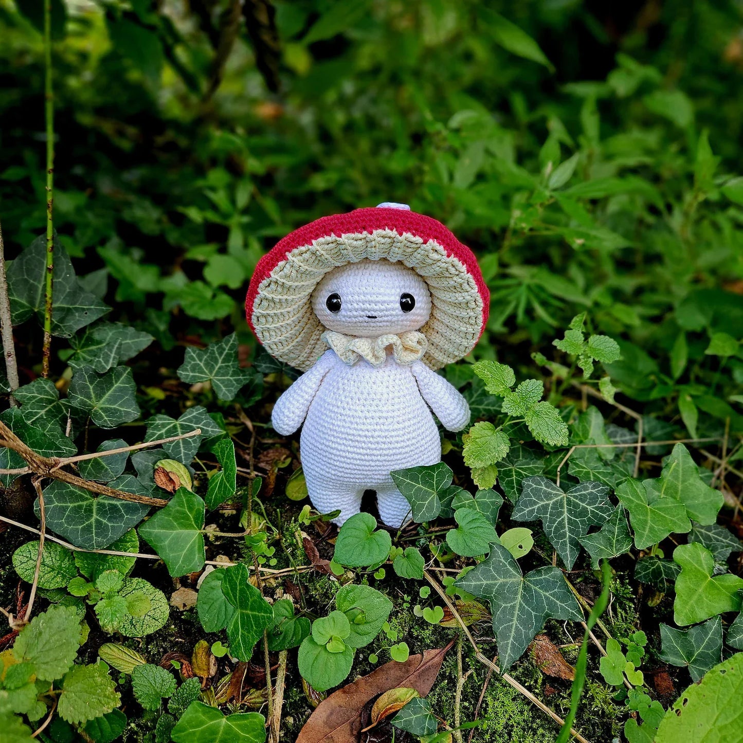 Mushroom Guy Crochet Pattern – Pocket-Sized or Cuddly Amigurumi