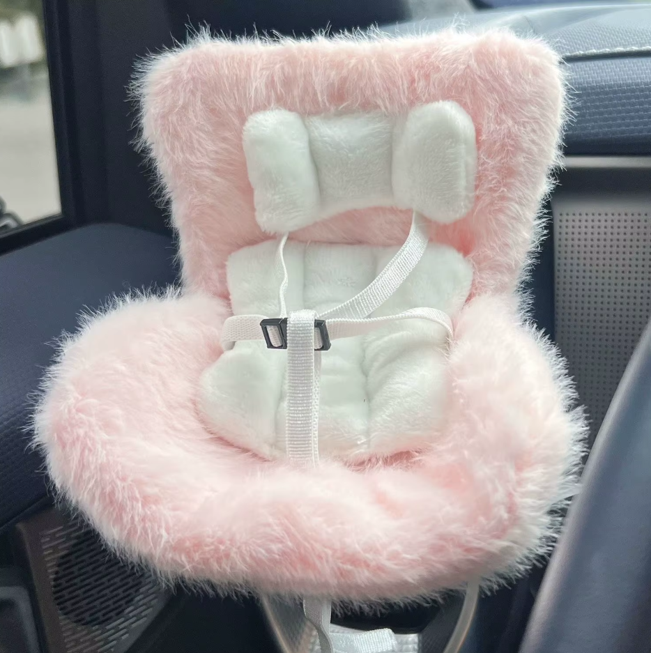 Fluffy Luxury Mini Seat for Dolls