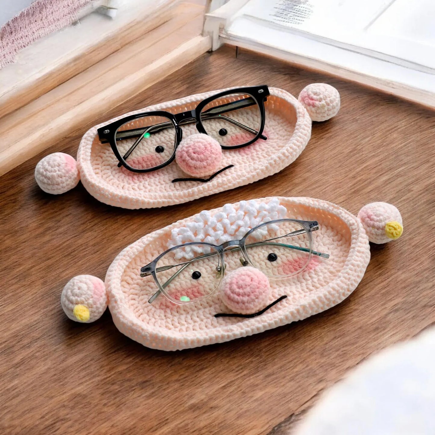 15-in-1 Farm Animal Eyeglass Holder Crochet Pattern – Highland Cow, Bunny, Pig, Puppy, Bear & More – Easy Amigurumi Tray & Case Designs