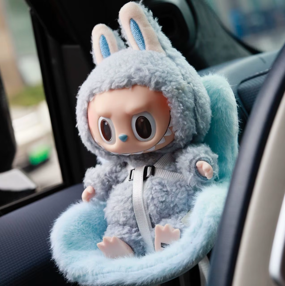 Fluffy Luxury Mini Seat for Dolls