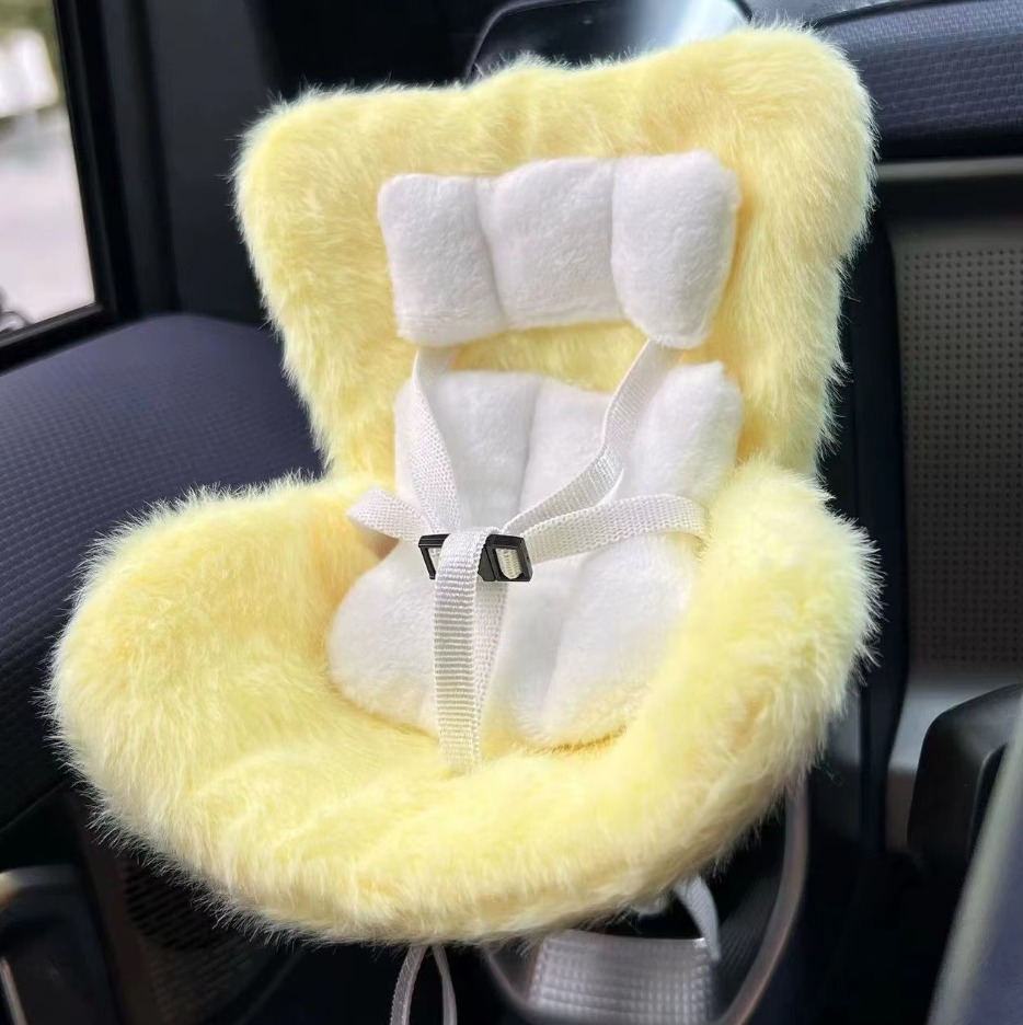Fluffy Luxury Mini Seat for Dolls